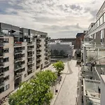 Amazing Two Bedroom Apartment In Urban Area