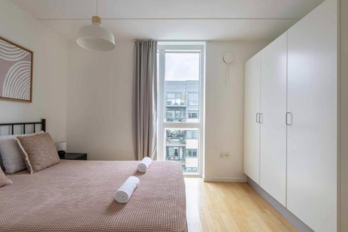 Lejlighed Amazing Two Bedroom In Urban Area *