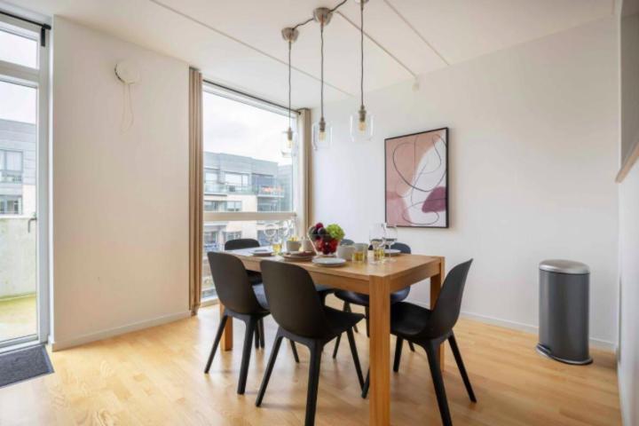 Amazing Two Bedroom In Urban Area * København