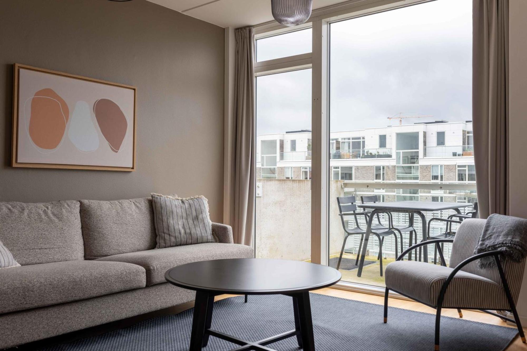 Amazing Two Bedroom In Urban Area